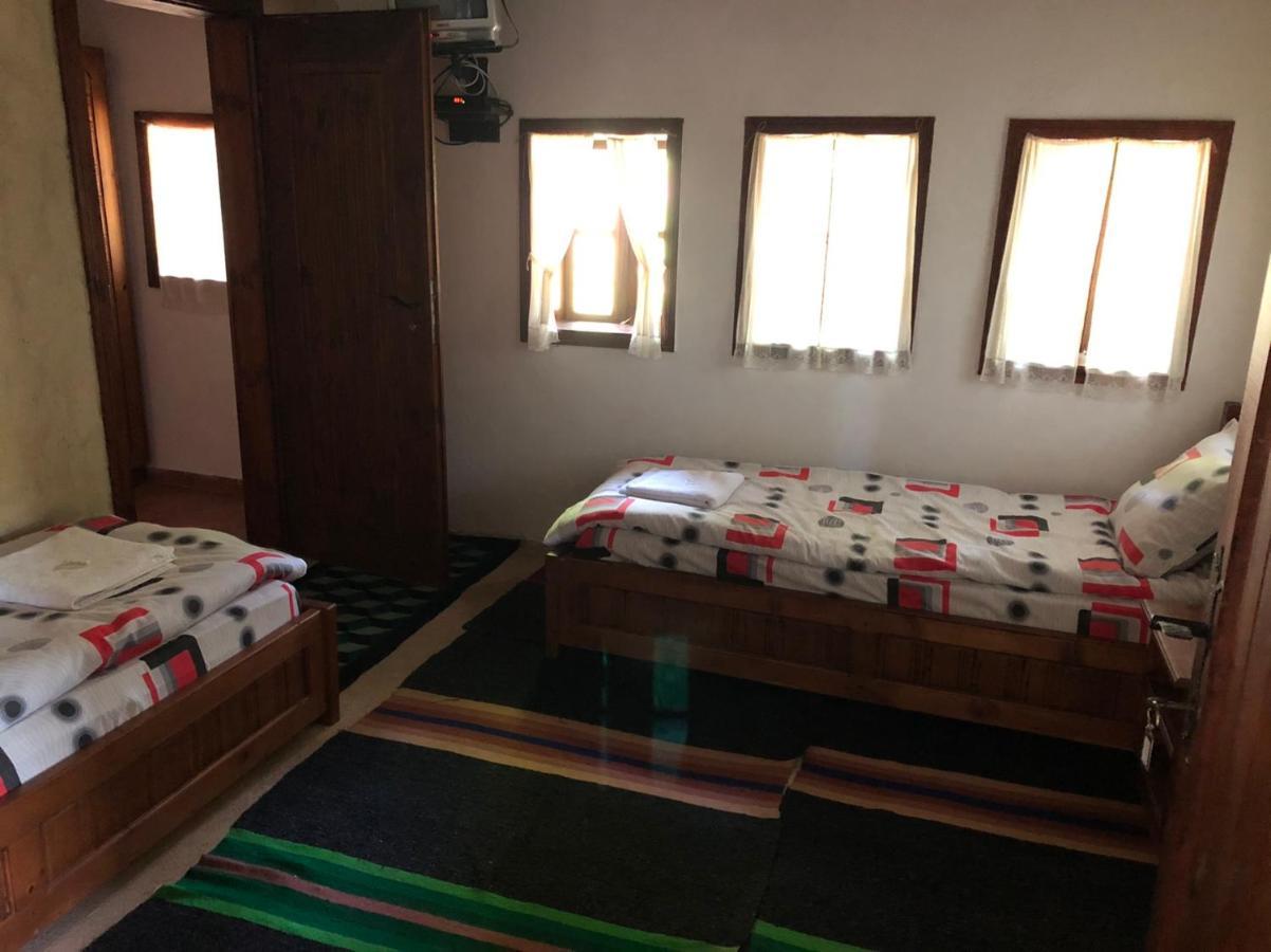 Dŭlbok Dol Etnographic Houses מראה חיצוני תמונה